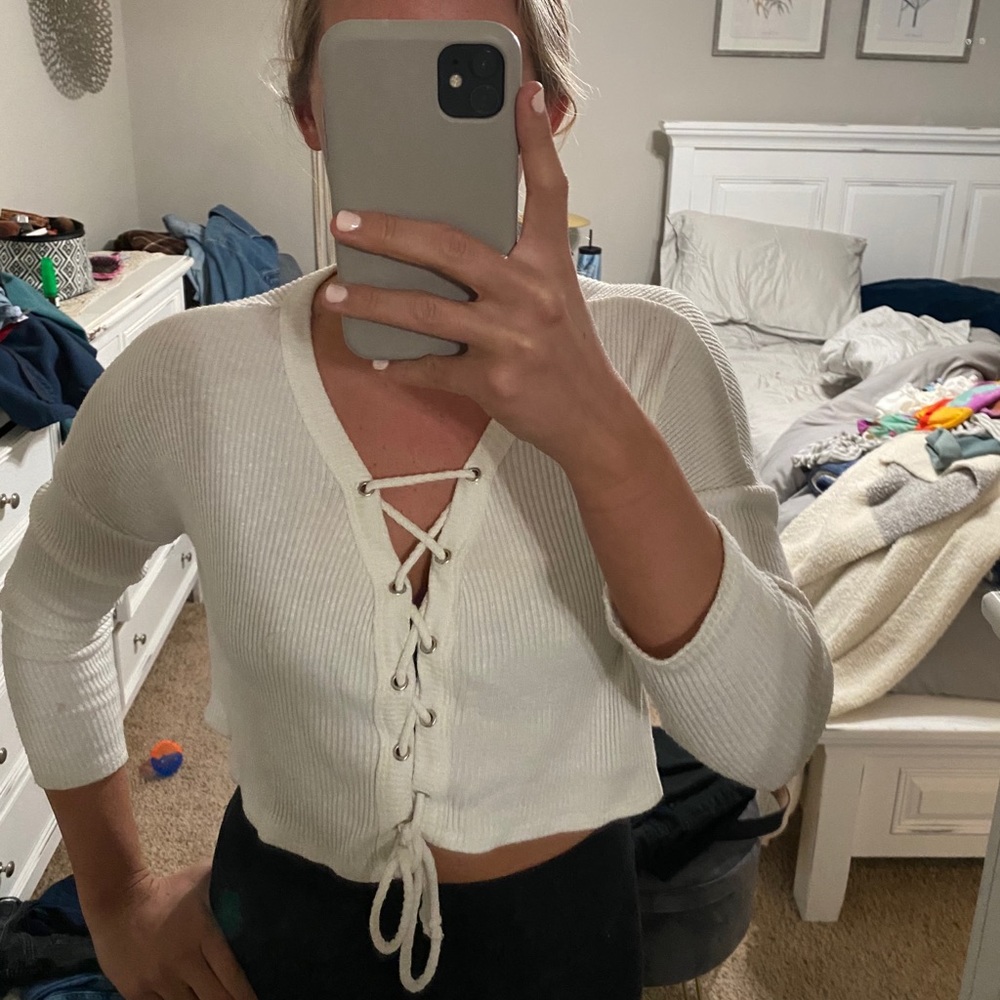 White cropped long sleeve